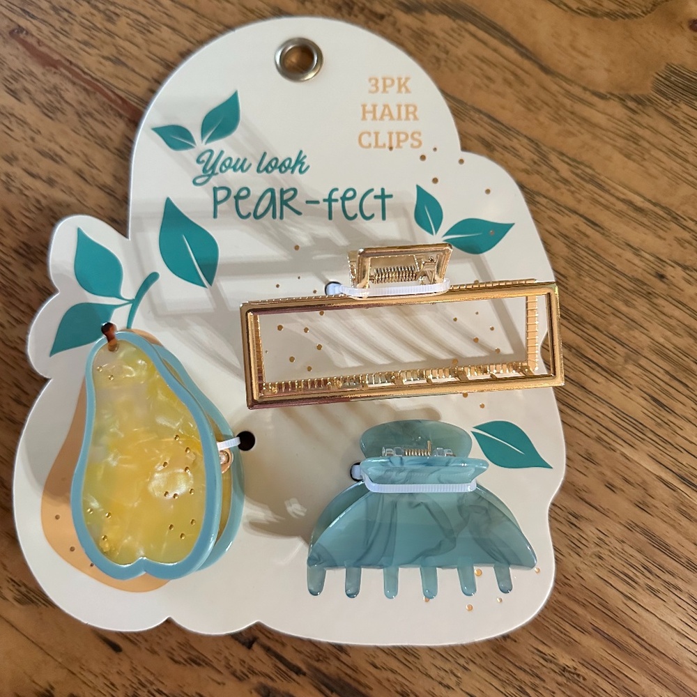 Hair Clips 3-Pack of Clips Hair Flair (NIP)